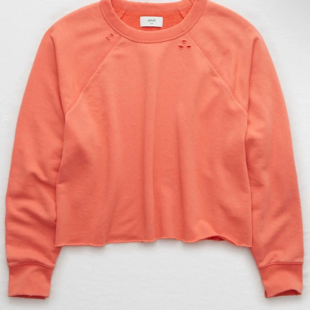 Aerie Sunday Soft distressed crew neck top - Picture 3 of 5